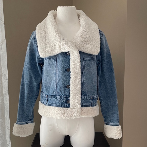 🔥New Celebrity Pink Denim Blue Jean Faux Sherpa Shearling Jacket - Picture 5 of 14
